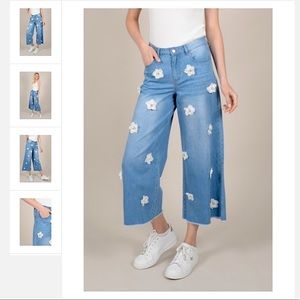 Molly Bracken 70s floral jeans